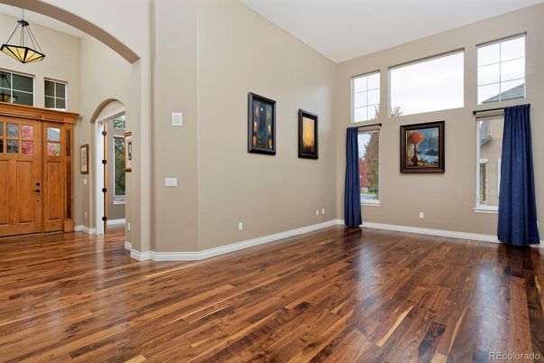 Empty room, Interior, Pendant Lights, Wood Texture Flooring