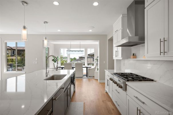 Dining room, Interior, Kitchen, Pendant Lights, Recessed Lighting, Stainless Steel Appliances, Wood Texture Flooring