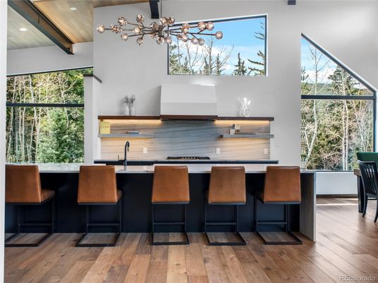 Interior, Pendant Lights, Wood Texture Flooring