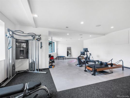 Fitness Equipment, Interior, Recessed Lighting