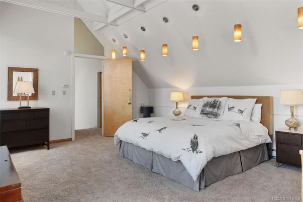 Bedroom, Interior, Pendant Lights