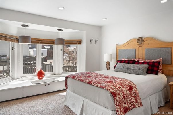 Bedroom, Interior, Pendant Lights, Recessed Lighting