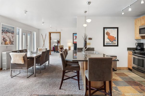 Dining room, Interior, Kitchen, Pendant Lights