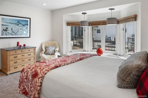 Bedroom, Interior, Pendant Lights, Recessed Lighting