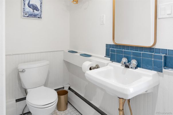 Bathroom, Interior