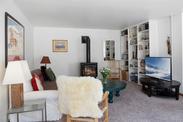 Fireplace, Interior, Living room