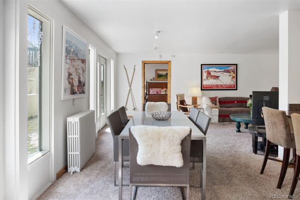 Dining room, Interior