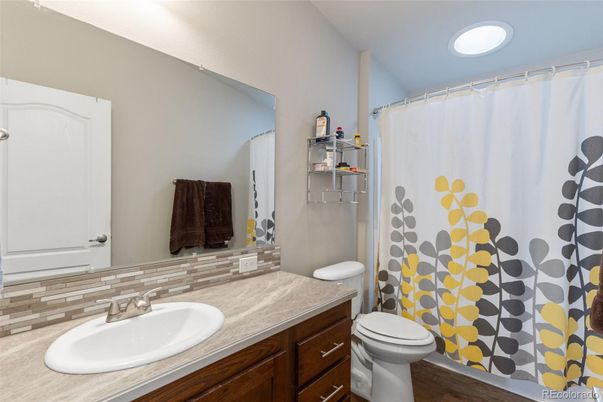Bathroom, Interior, Recessed Lighting, Wood Texture Flooring