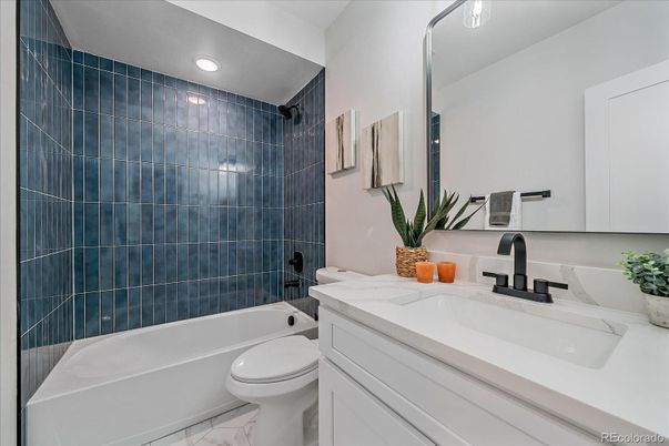 Bathroom, Interior, Marble, Recessed Lighting