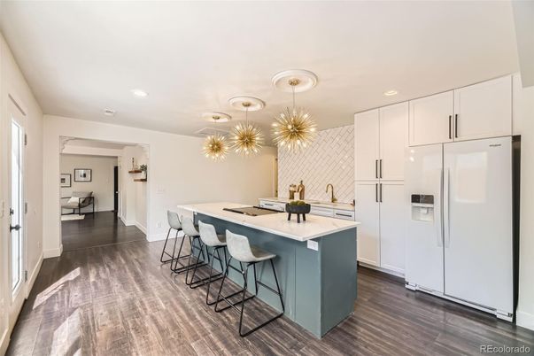Interior, Kitchen, Pendant Lights, Recessed Lighting, Wood Texture Flooring