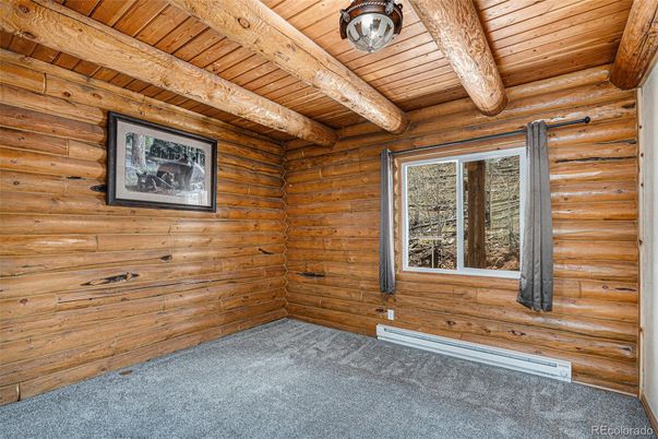 Empty room, Interior, Wooden Beams, Wooden Ceilings, Wooden Walls