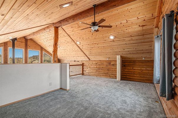 Empty room, Interior, Recessed Lighting, Wooden Beams, Wooden Ceilings, Wooden Walls