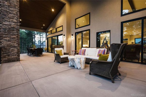 Exterior, Recessed Lighting