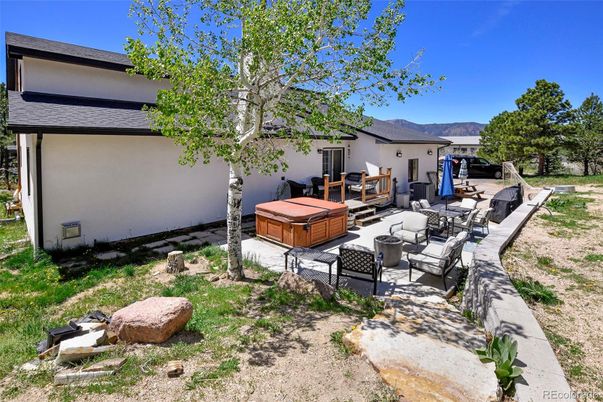 Backyard, Exterior, Hot Tub