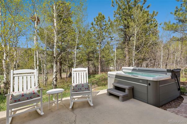 Exterior, Hot Tub
