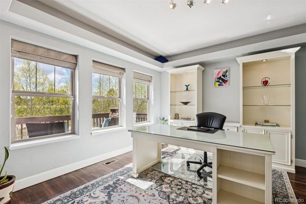 Home Office, Interior, Recessed Lighting, Wood Texture Flooring