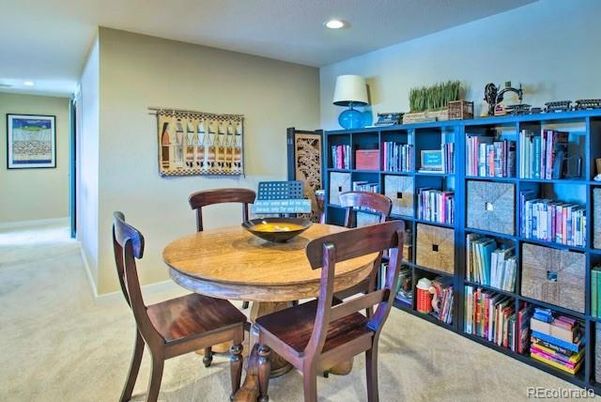 Dining room, Interior, Recessed Lighting
