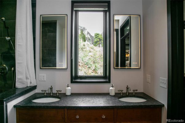 Bathroom, Dual Sink Vanities, Interior