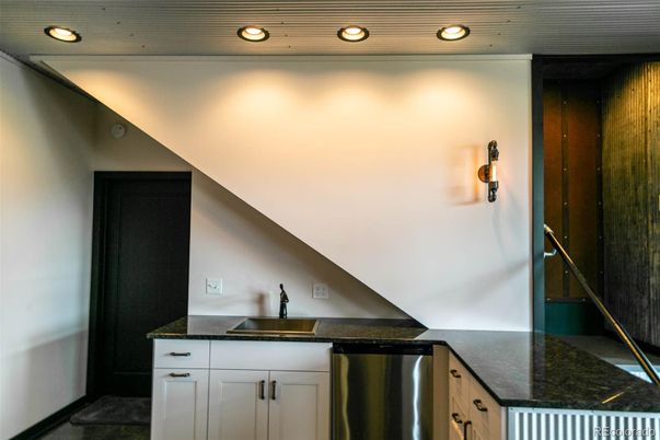 Interior, Recessed Lighting, Stainless Steel Appliances