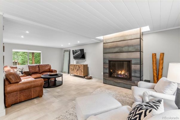 Fireplace, Interior, Living room, Recessed Lighting, Wood Texture Flooring