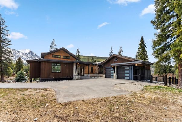 Attached, Backyard, Exterior, Facade, Log Home