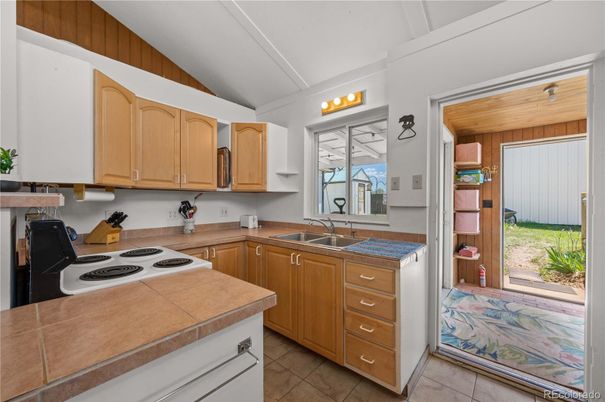 Interior, Kitchen, Tile Countertops