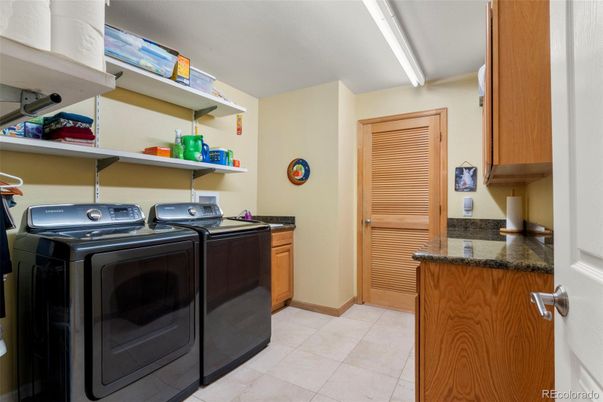 Interior, Washer