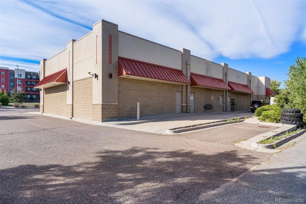Exterior, Facade, Brick Facade, Modern