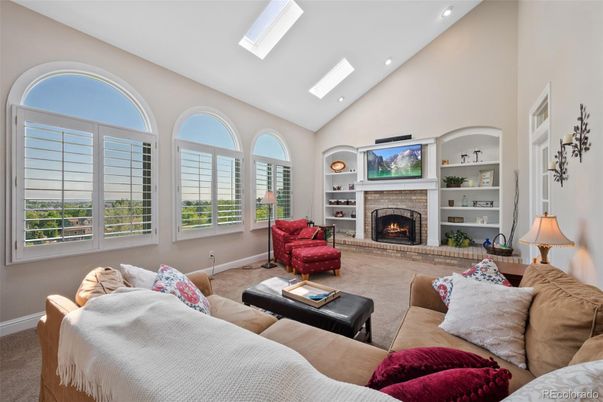 Fireplace, Interior, Living room, Recessed Lighting