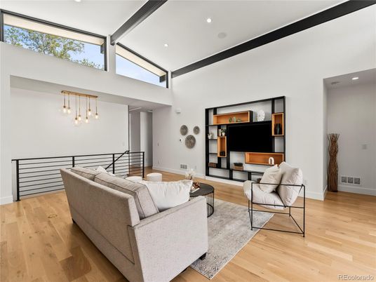 Interior, Living room, Pendant Lights, Recessed Lighting, Wood Texture Flooring