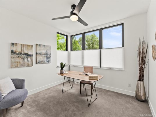 Home Office, Interior