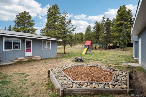 Backyard, Exterior, Playground