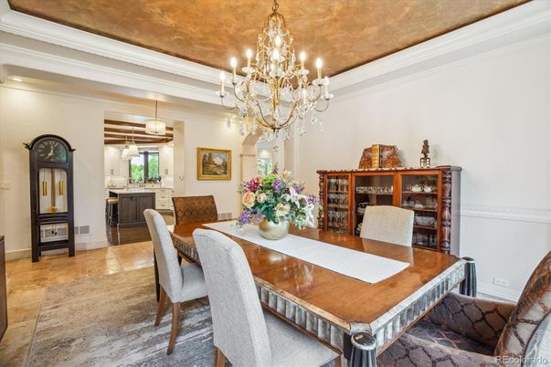 Chandelier, Dining room, Interior