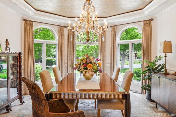Chandelier, Dining room, Interior