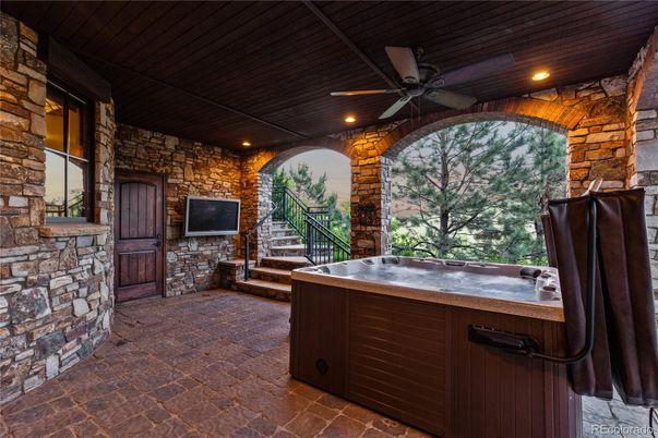 Exterior, Hot Tub, Recessed Lighting