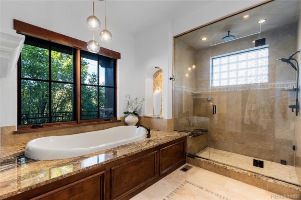 Bathroom, Glass Shower, Interior, Pendant Lights, Recessed Lighting