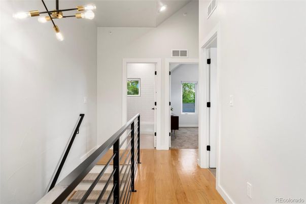 Interior, Pendant Lights, Recessed Lighting, Wood Texture Flooring