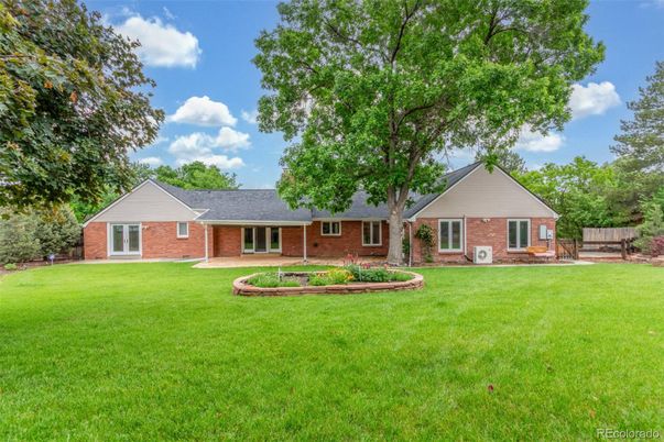 Backyard, Exterior, Facade, Brick Facade, Ranch