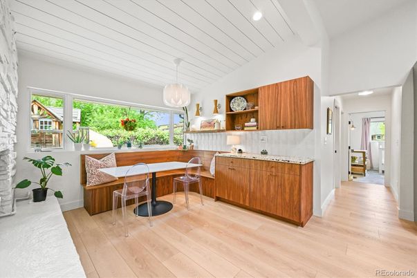 Interior, Pendant Lights, Recessed Lighting, Wood Texture Flooring