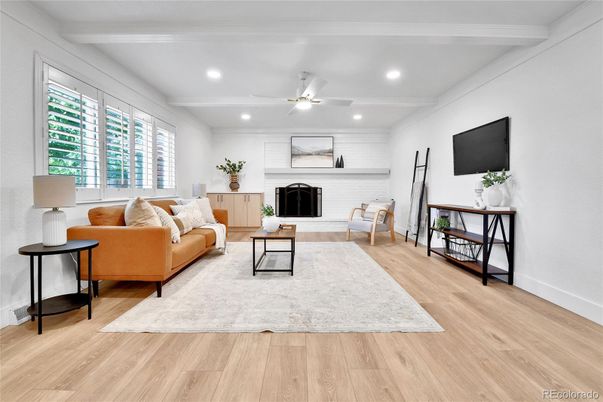 Fireplace, Interior, Living room, Recessed Lighting, Wood Texture Flooring