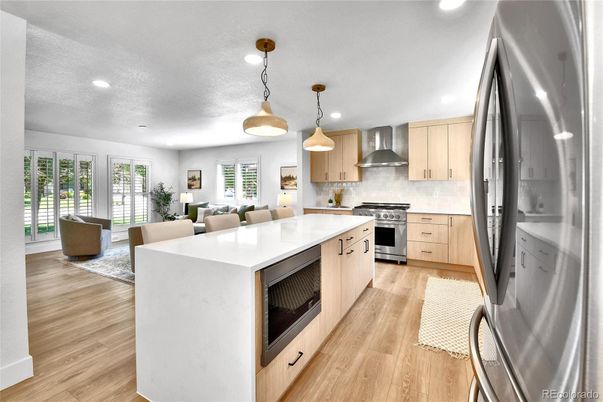 Interior, Kitchen, Living room, Pendant Lights, Recessed Lighting, Stainless Steel Appliances, Wood Texture Flooring