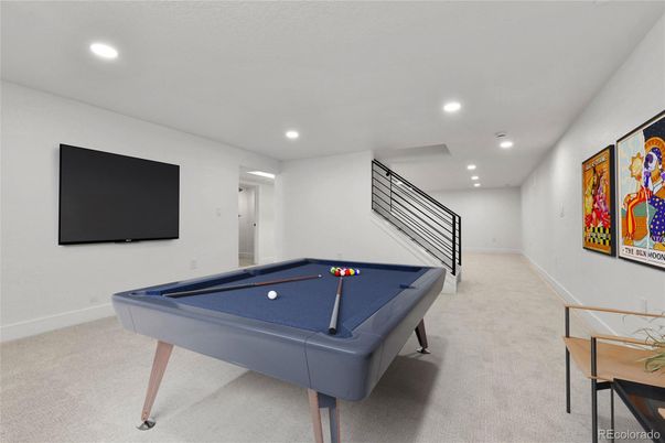 Billiard Table, Game Room, Interior, Recessed Lighting