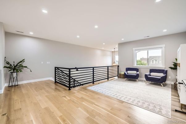 Interior, Pendant Lights, Recessed Lighting, Wood Texture Flooring