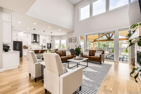 Interior, Kitchen, Living room, Pendant Lights, Recessed Lighting, Wood Texture Flooring