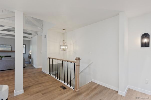 Interior, Pendant Lights, Wood Texture Flooring