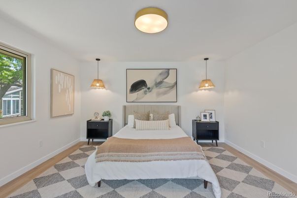 Bedroom, Interior, Pendant Lights, Wood Texture Flooring