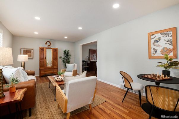 Dining room, Interior, Living room, Recessed Lighting, Wood Texture Flooring