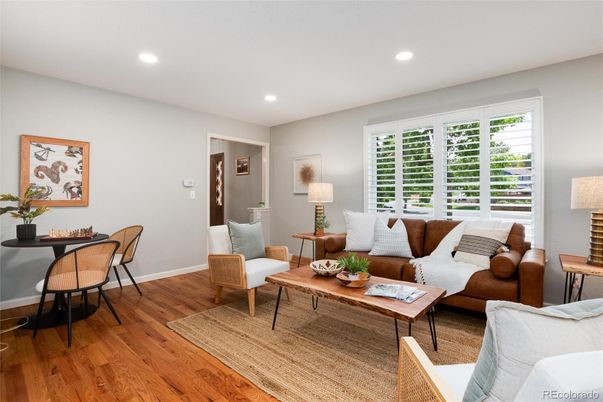 Dining room, Interior, Living room, Recessed Lighting, Wood Texture Flooring