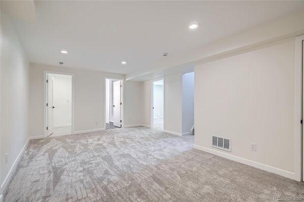 Empty room, Interior, Recessed Lighting