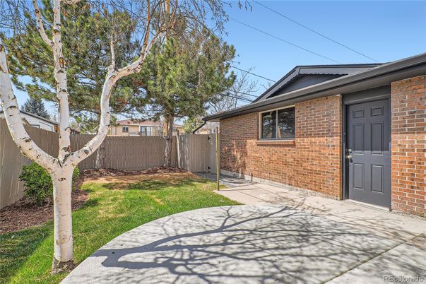 Backyard, Exterior